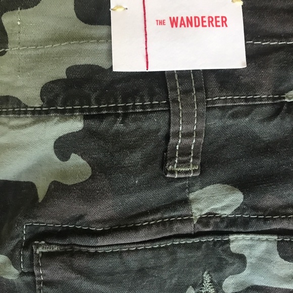 NWT Anthropologie camo pants, size 28. - Picture 3 of 8